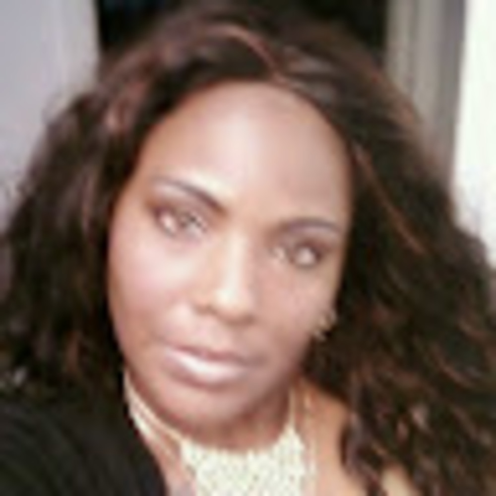 Meet your Posher, Sabrina